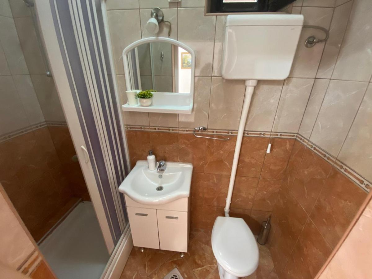 Apartments Mira Tivat Kültér fotó