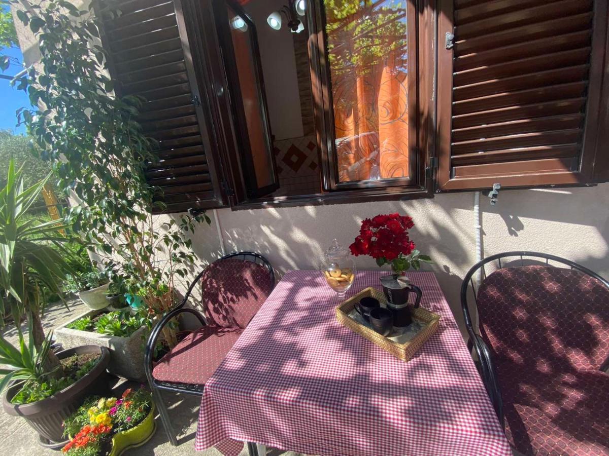 Apartments Mira Tivat Kültér fotó